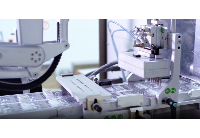 Raz Pack Plastik Gıda Sanayi ve Dış Ticaret Ltd. Şti., kaliteli paketleme ürünleri üretimi ve satışı ile sektördeki yerini sağlamlaştırmış bir firmadır. Pla